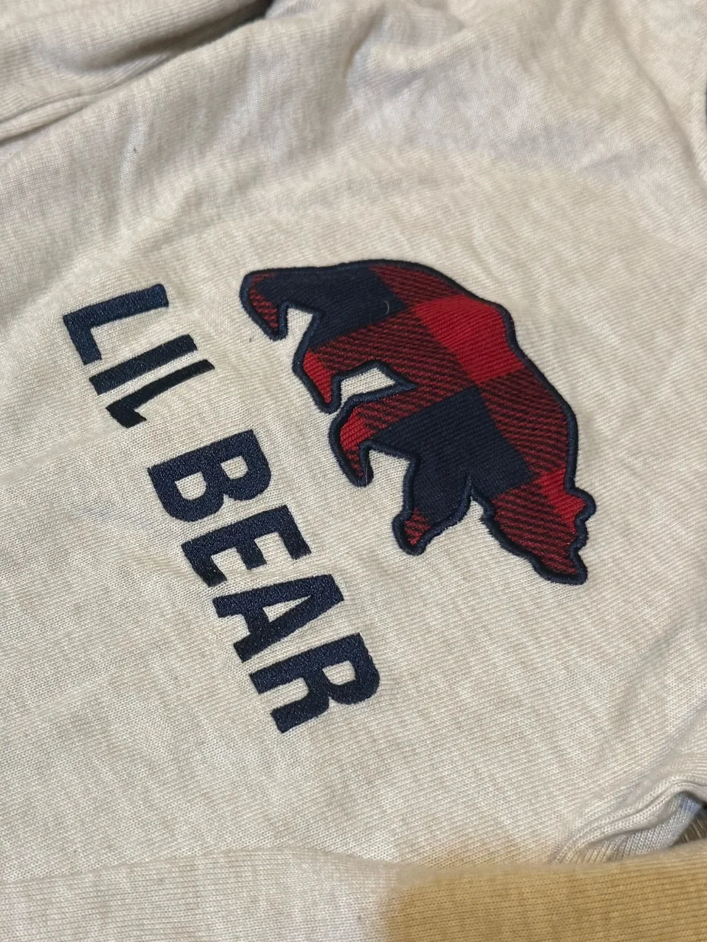 dearfoams Cream Top with Navy Trim and Red Plaid 'Lil Bear' Pajama Set Size Boys